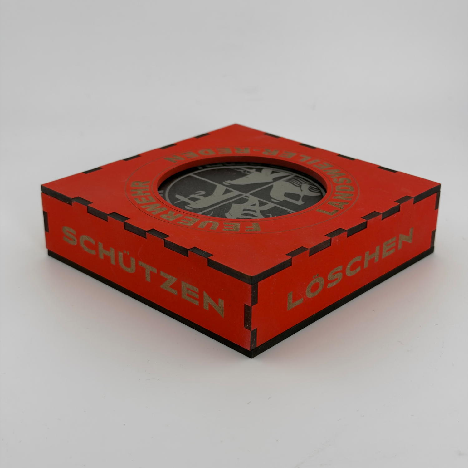 Personalisierte Feuerwehr-Schieferuntersetzer in lasergeschnittener Geschenkbox – 3er Set – Bild 7