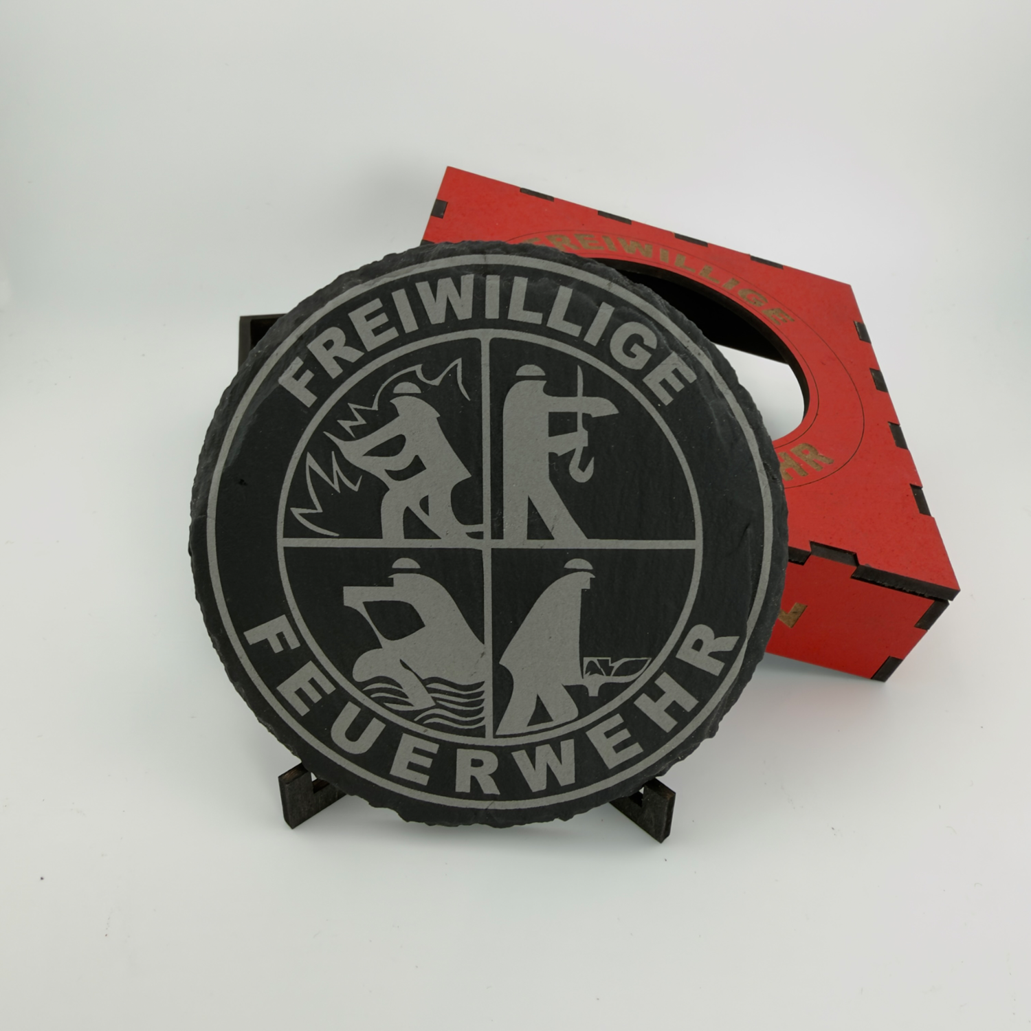 Personalisierte Feuerwehr-Schieferuntersetzer in lasergeschnittener Geschenkbox – 3er Set – Bild 2
